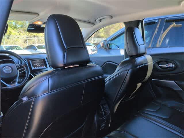 used 2019 Jeep Cherokee car, priced at $14,795