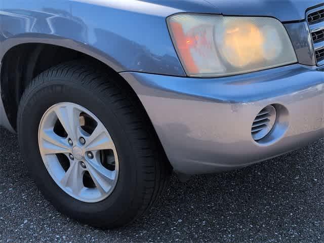 used 2003 Toyota Highlander car, priced at $5,945