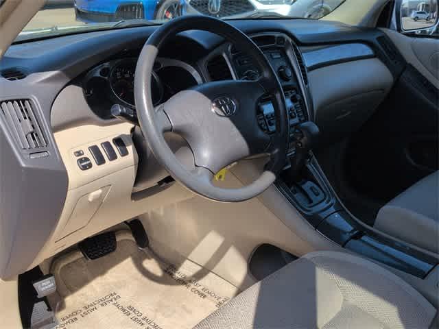 used 2003 Toyota Highlander car, priced at $5,945