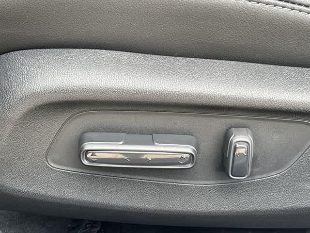 used 2025 Acura Integra car, priced at $31,495