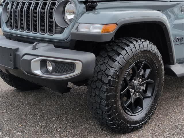 used 2025 Jeep Gladiator car, priced at $37,495