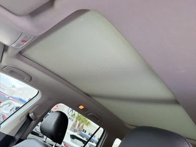 used 2018 Volkswagen Atlas car, priced at $13,495