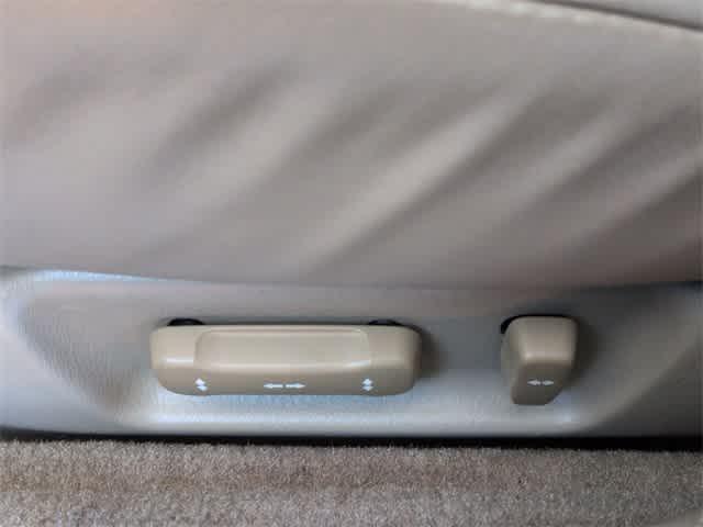 used 2002 Acura RL car, priced at $6,995