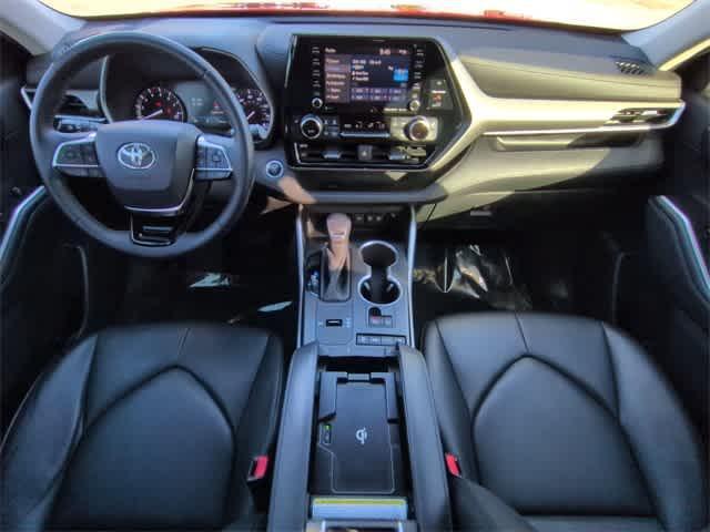 used 2020 Toyota Highlander car, priced at $22,995