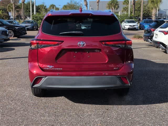 used 2020 Toyota Highlander car, priced at $22,995