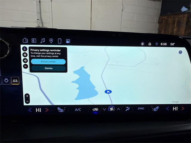 used 2025 Chevrolet Traverse car, priced at $35,500