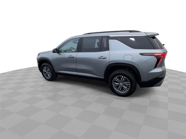 used 2025 Chevrolet Traverse car, priced at $35,500