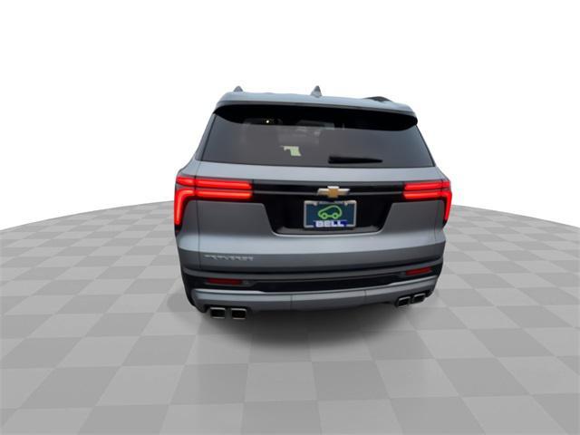 used 2025 Chevrolet Traverse car, priced at $35,500