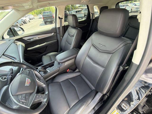 used 2019 Cadillac XT5 car, priced at $24,304