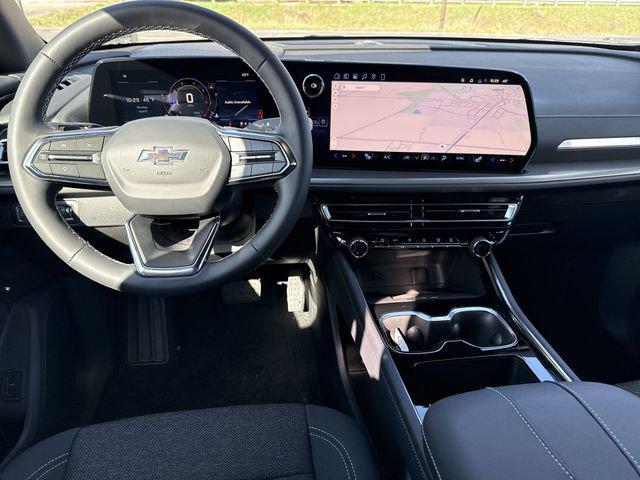 new 2026 Chevrolet Traverse car, priced at $47,011
