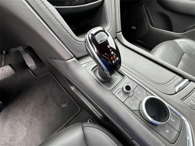 used 2025 Cadillac XT6 car, priced at $46,000