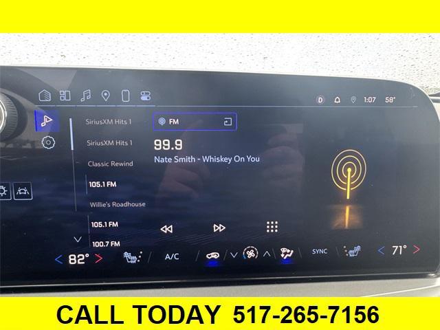 used 2024 Chevrolet Traverse car, priced at $39,000