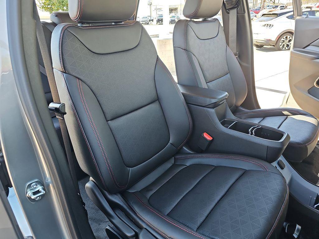 new 2027 Chevrolet Bolt car, priced at $35,784