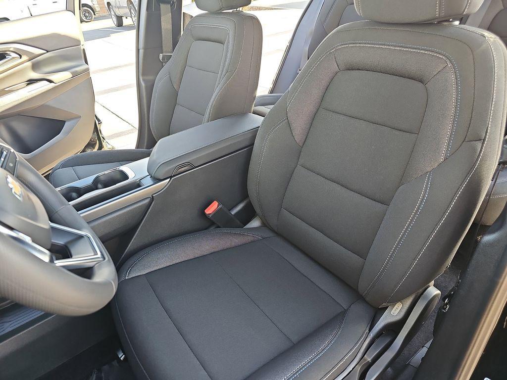 new 2026 Chevrolet Equinox EV car, priced at $30,194