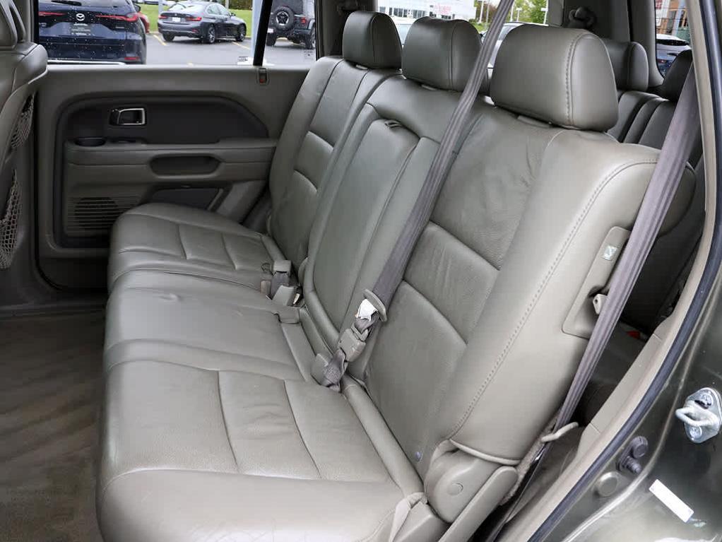 used 2006 Honda Pilot car, priced at $5,770