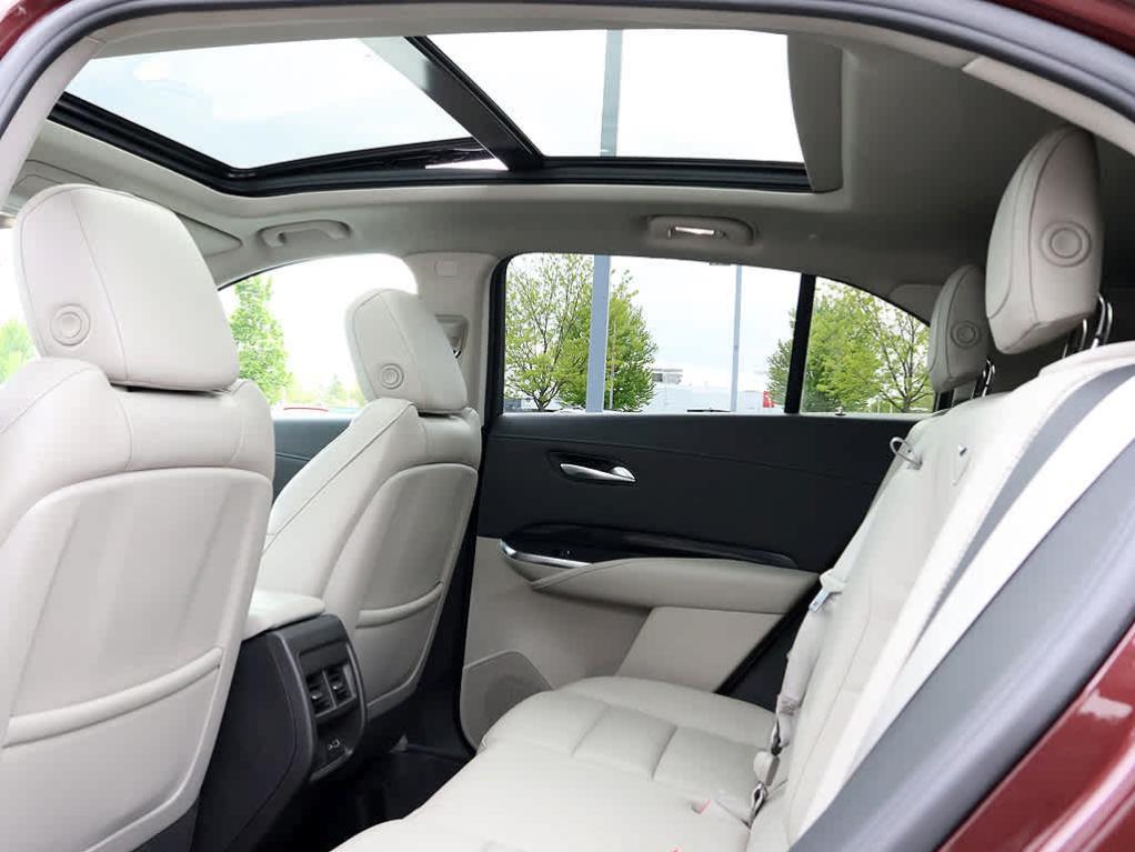 used 2023 Cadillac XT4 car, priced at $32,489