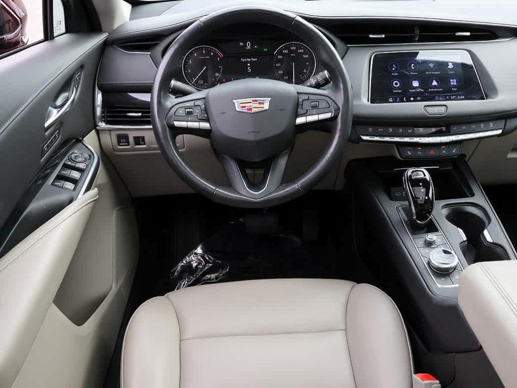 used 2023 Cadillac XT4 car, priced at $32,489