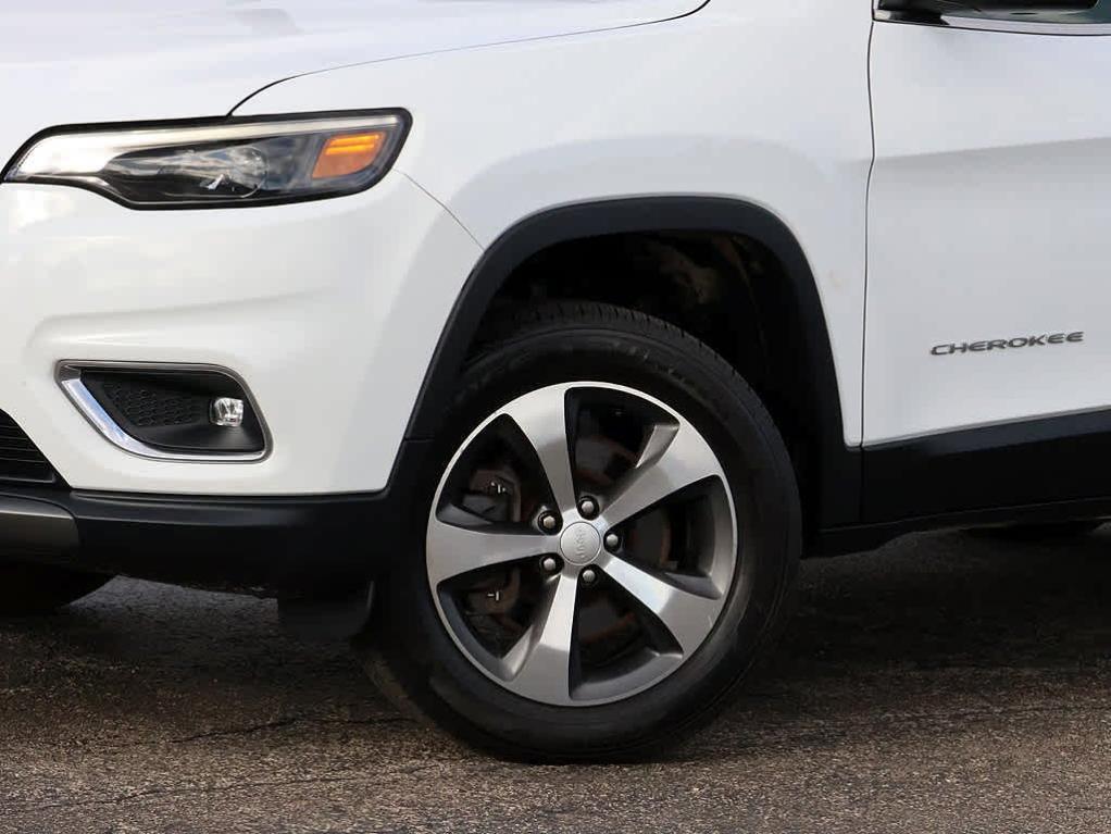 used 2019 Jeep Cherokee car, priced at $16,775