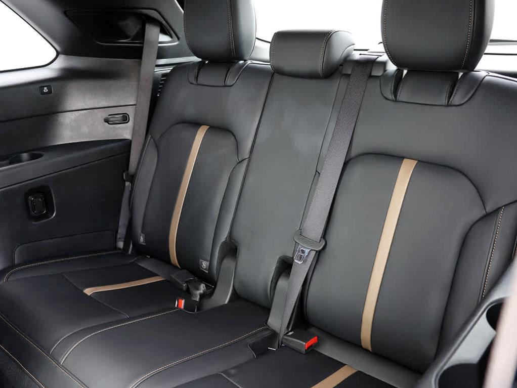 used 2024 Mazda CX-90 PHEV car, priced at $35,360