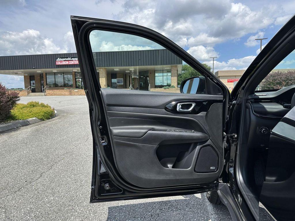 new 2025 Jeep Compass car, priced at $34,959