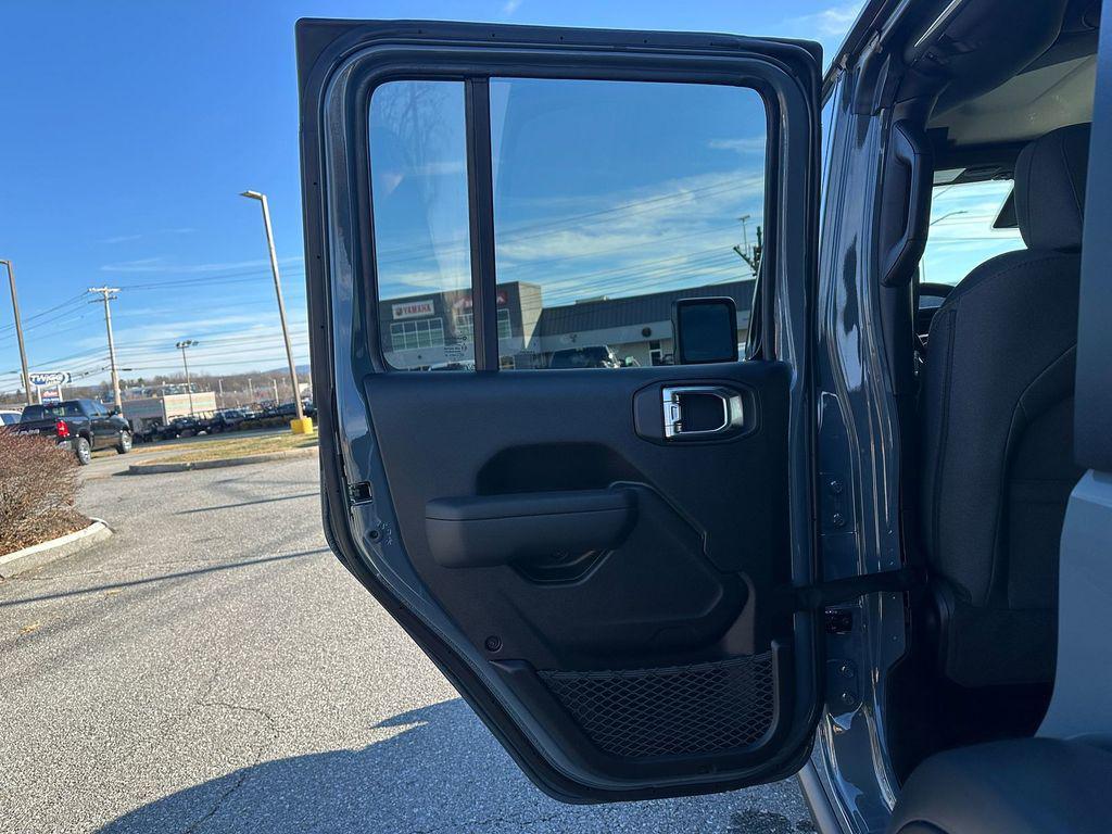 new 2026 Jeep Wrangler car, priced at $50,320