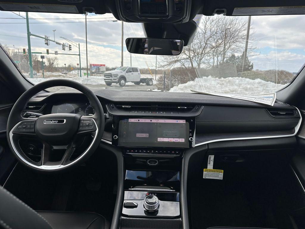 new 2026 Jeep Grand Cherokee car, priced at $48,887