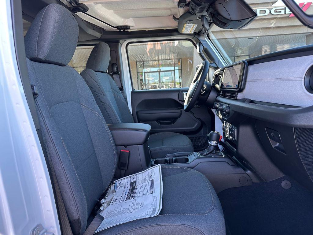 new 2026 Jeep Wrangler car, priced at $46,787