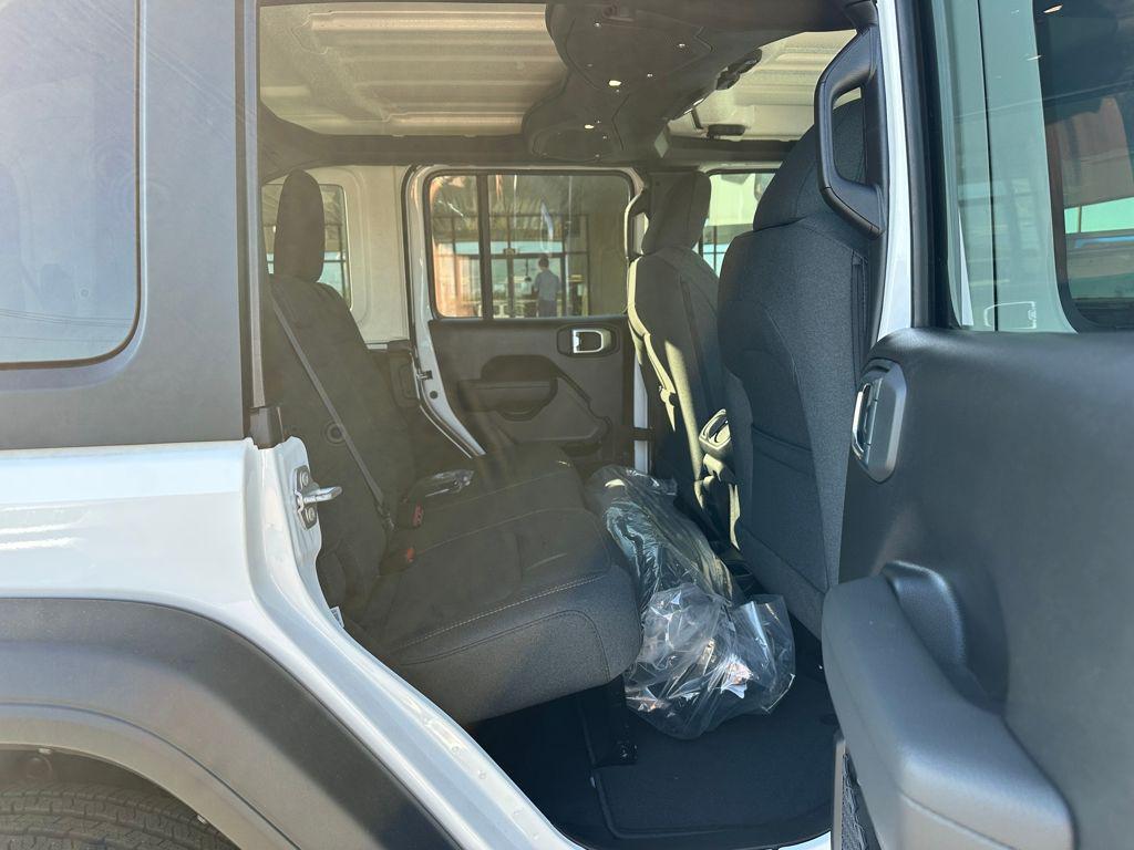 new 2026 Jeep Wrangler car, priced at $46,787