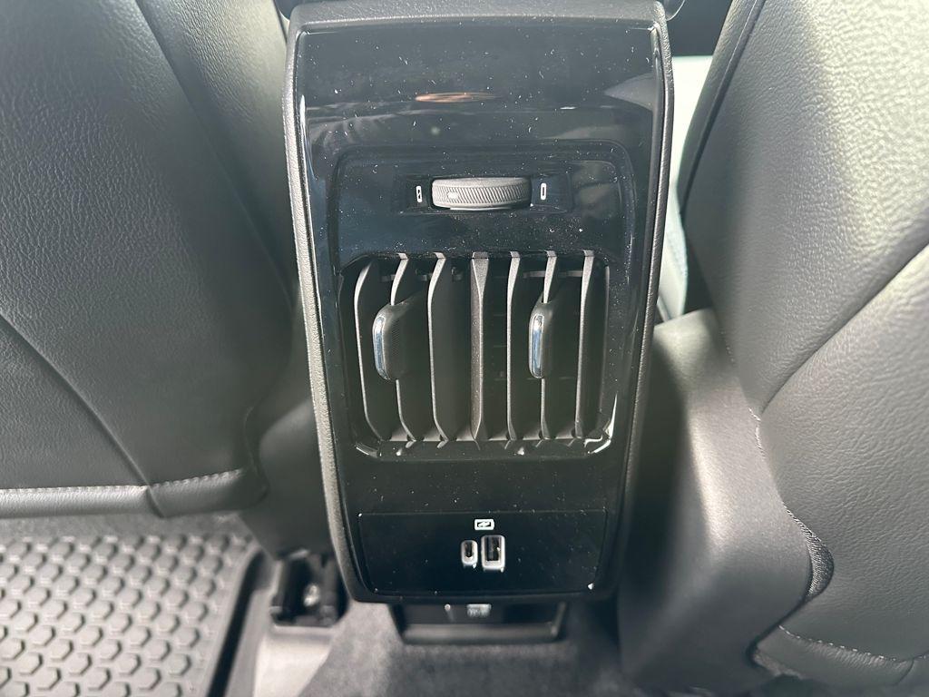 new 2026 Jeep Compass car, priced at $32,684