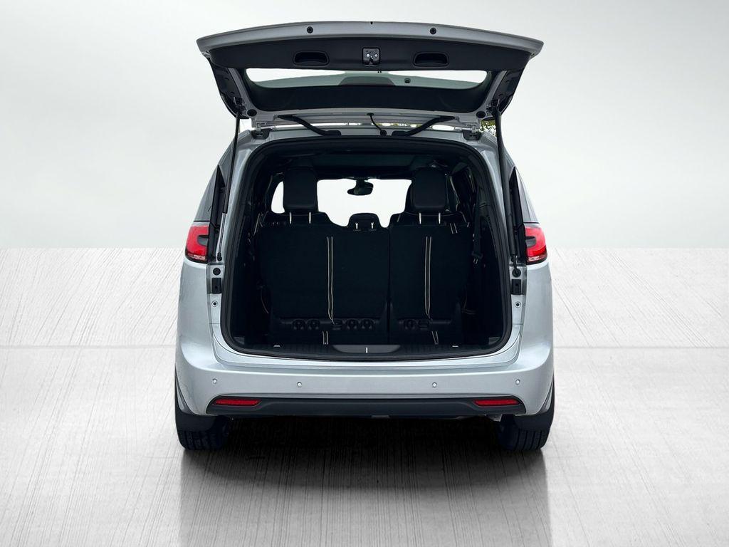 new 2026 Chrysler Pacifica car, priced at $50,258