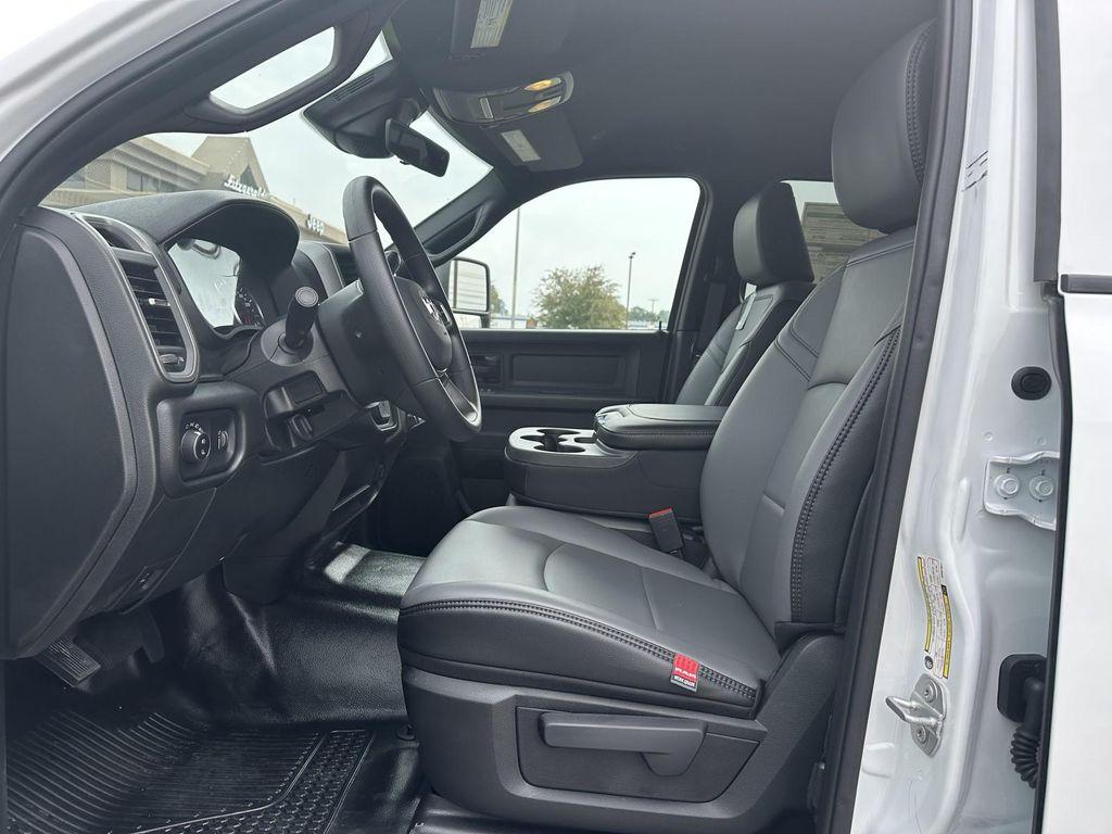 new 2025 Ram 2500 car, priced at $57,752