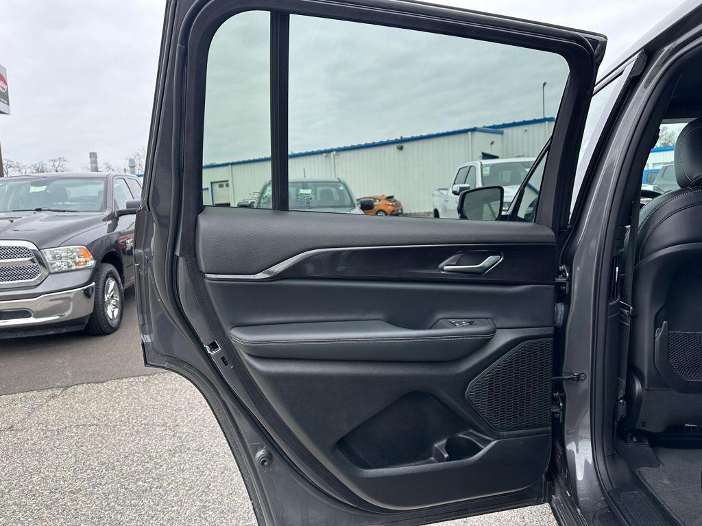 used 2023 Jeep Grand Cherokee L car, priced at $31,988