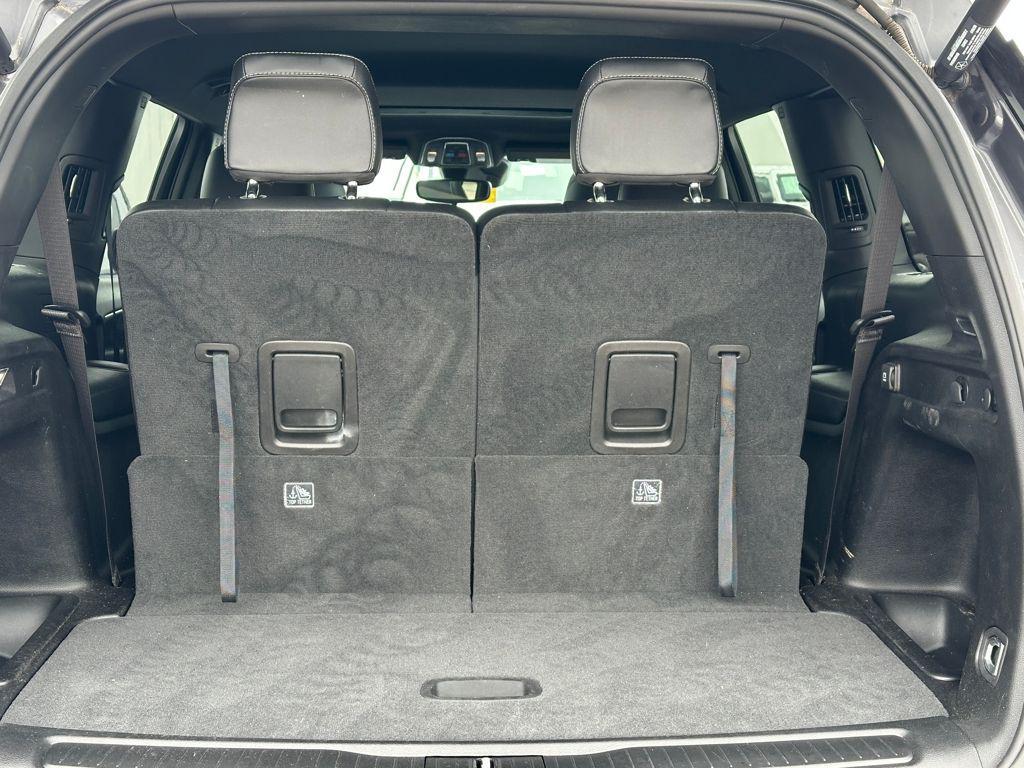 used 2023 Jeep Grand Cherokee L car, priced at $31,988