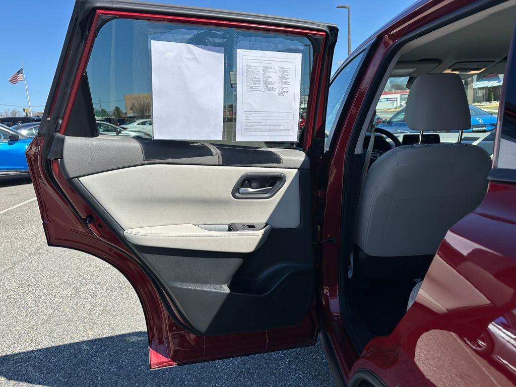 used 2025 Nissan Rogue car, priced at $23,988