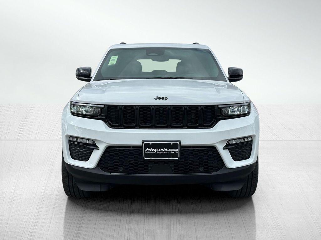 new 2025 Jeep Grand Cherokee car, priced at $49,826