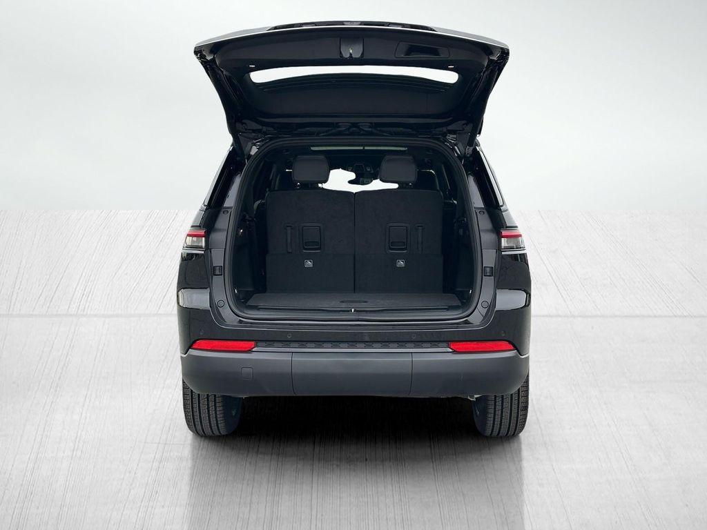 new 2025 Jeep Grand Cherokee L car, priced at $49,123