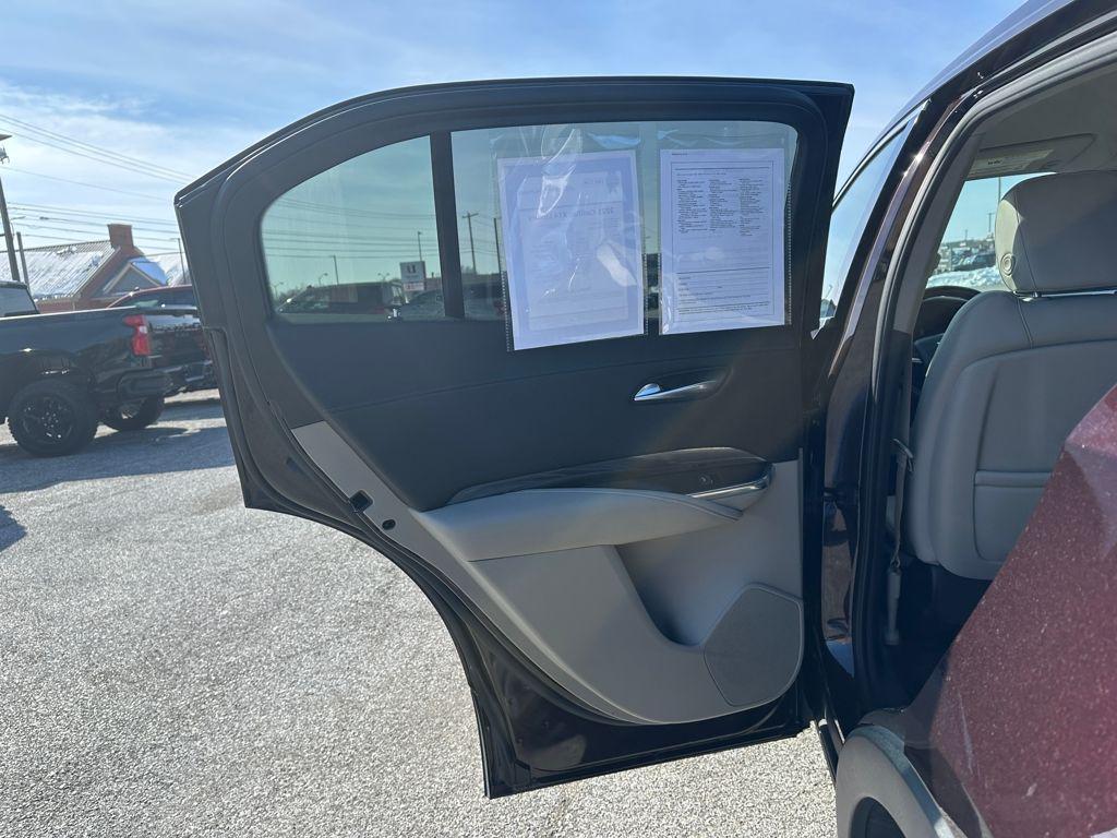 used 2021 Cadillac XT4 car, priced at $23,788