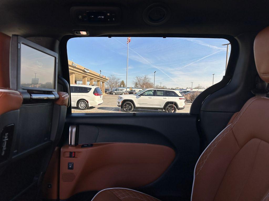 new 2026 Chrysler Pacifica car, priced at $51,066