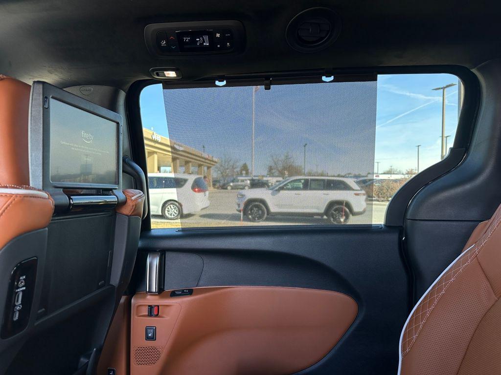 new 2026 Chrysler Pacifica car, priced at $51,066