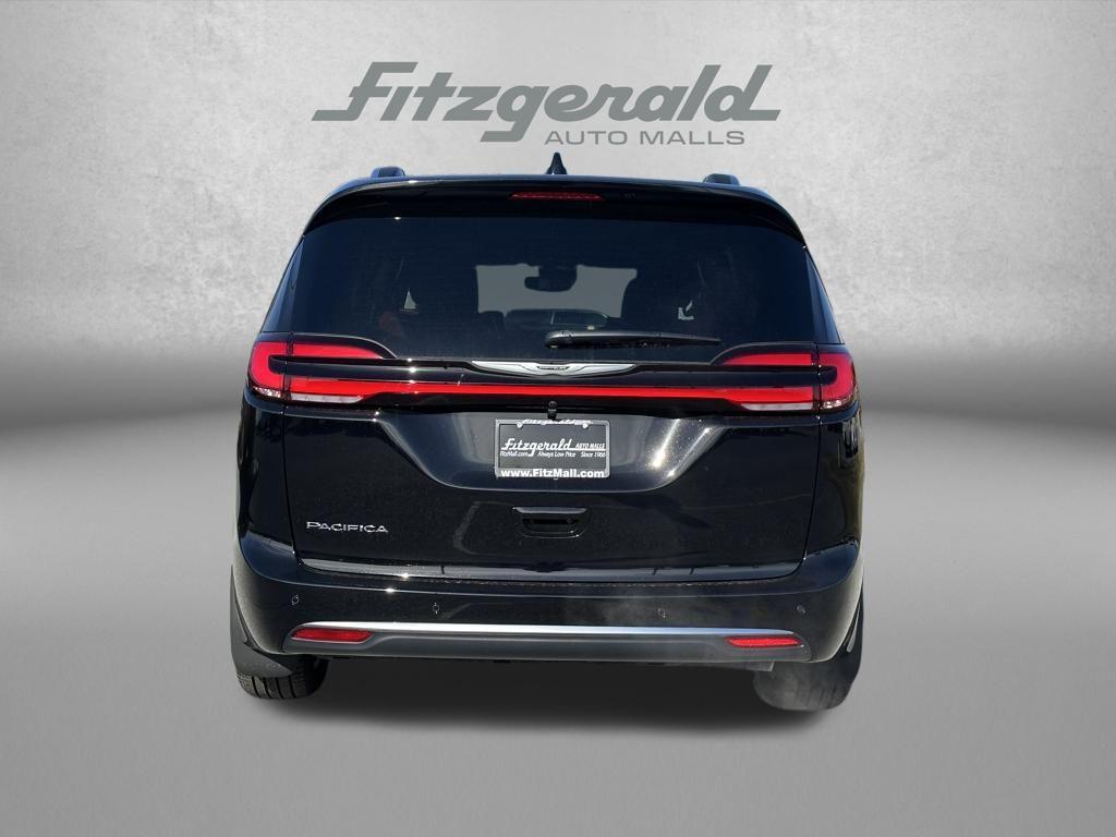 new 2026 Chrysler Pacifica car, priced at $51,066
