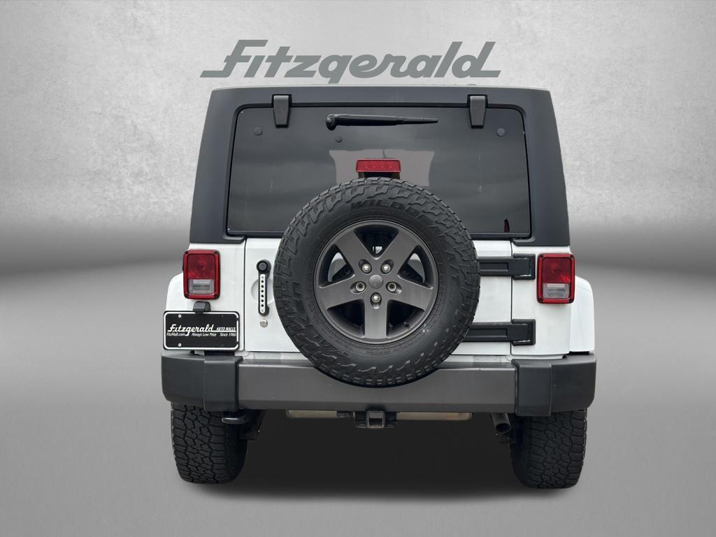 used 2016 Jeep Wrangler Unlimited car, priced at $18,787