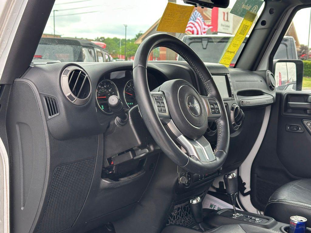 used 2016 Jeep Wrangler Unlimited car, priced at $18,787