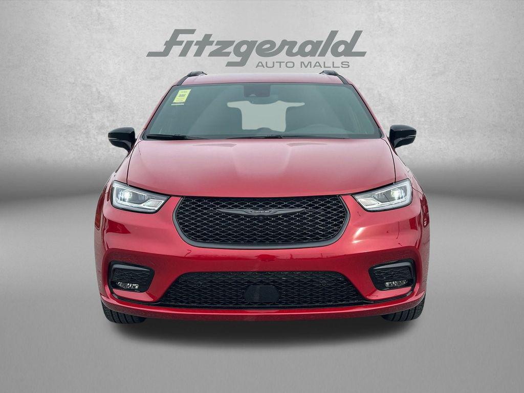 new 2026 Chrysler Pacifica car, priced at $43,129