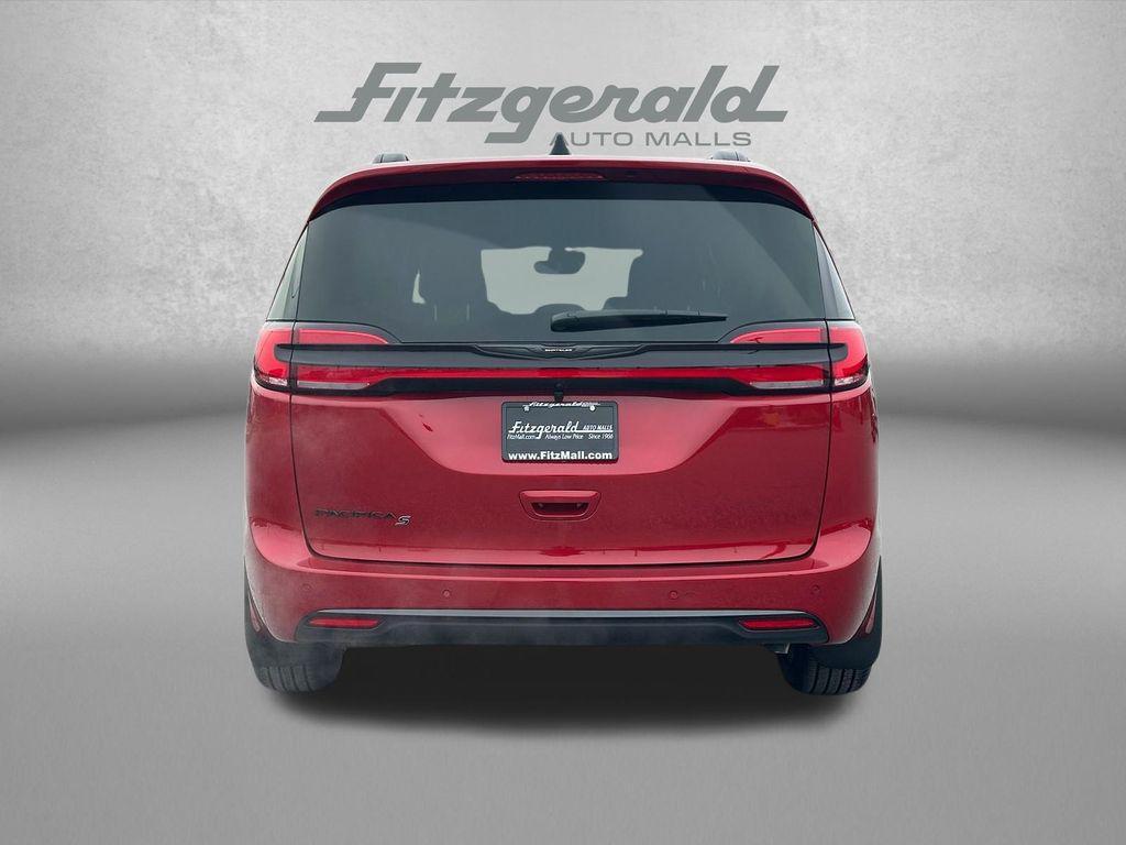 new 2026 Chrysler Pacifica car, priced at $43,129
