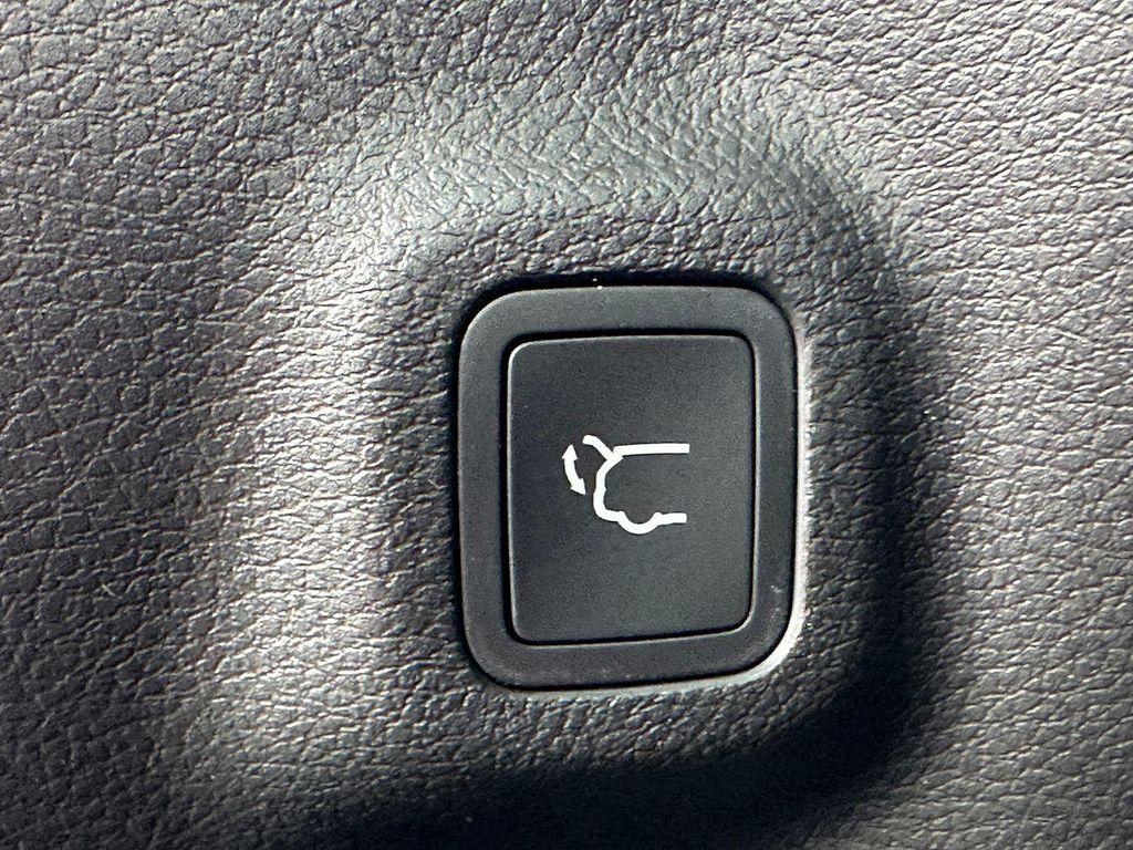 new 2026 Jeep Compass car, priced at $30,800