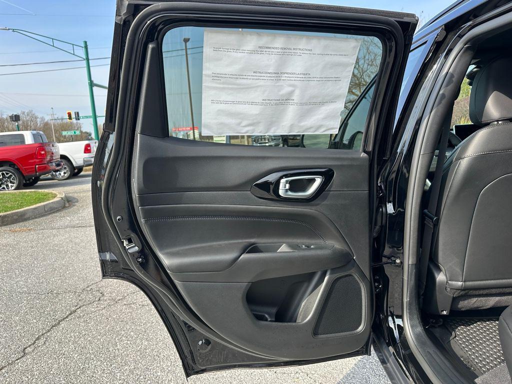 new 2026 Jeep Compass car, priced at $32,482