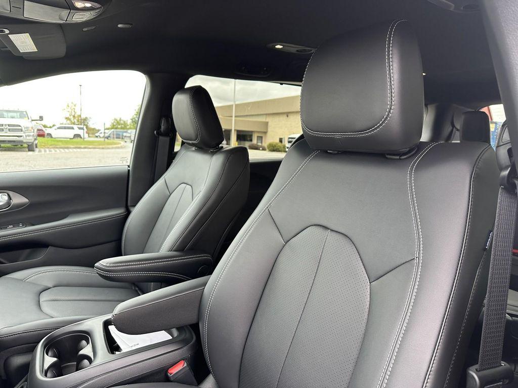 new 2026 Chrysler Pacifica car, priced at $36,879