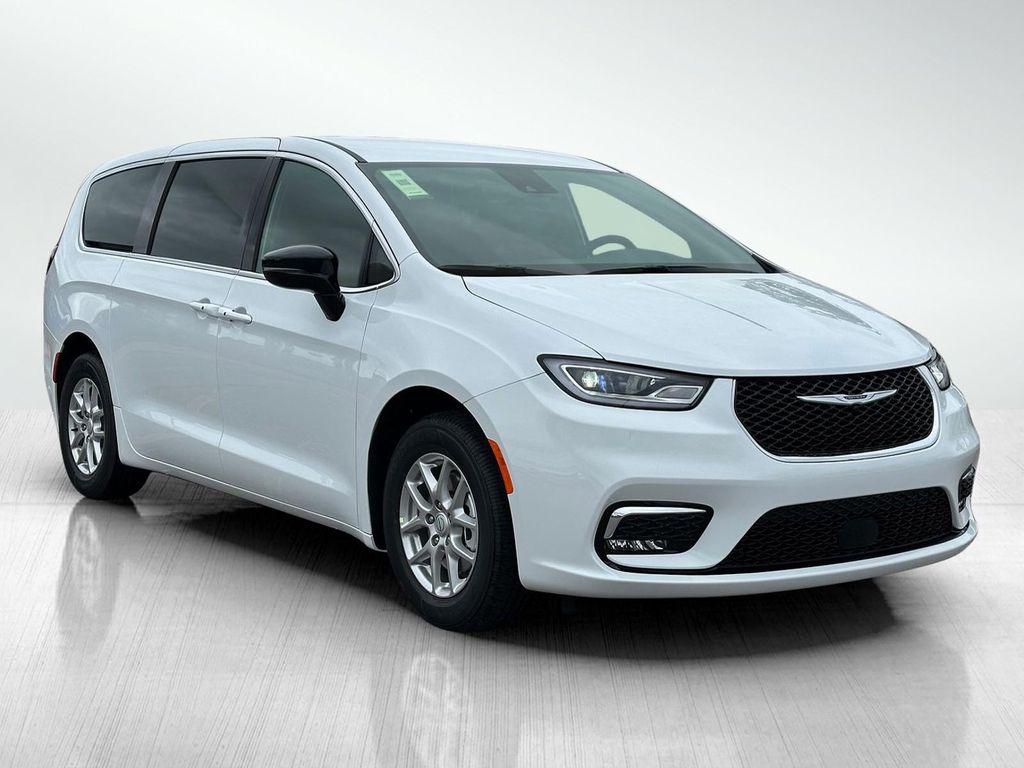 new 2026 Chrysler Pacifica car, priced at $37,379