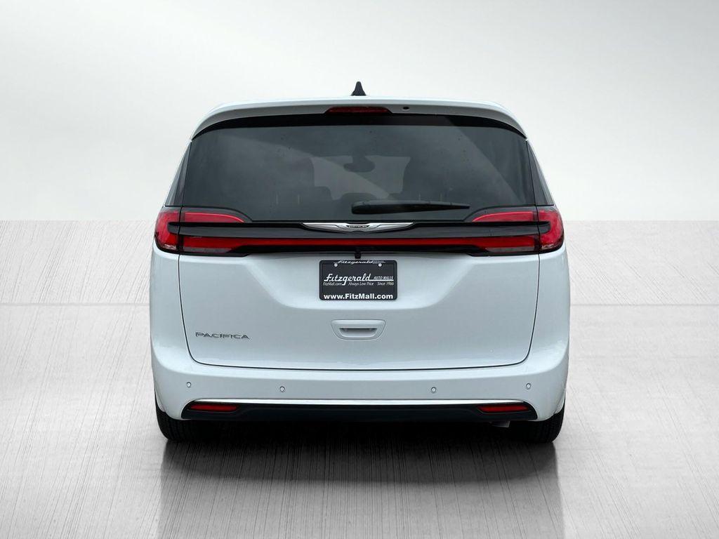 new 2026 Chrysler Pacifica car, priced at $36,879