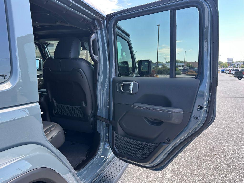 new 2026 Jeep Wrangler car, priced at $55,622
